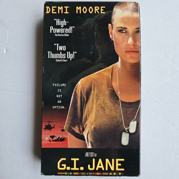 G.I. Jane VHS Demi Moore Action Drama Movie 1997 Ridley Scott Film - Picture 7 of 16